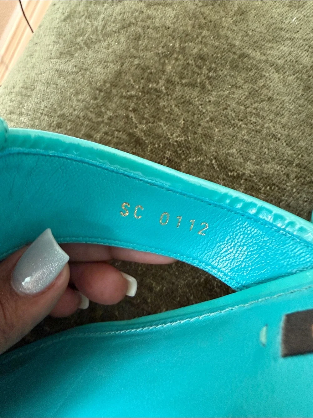 Louis Vuitton Turquoise Patent Leather Buckle Thong Sandals
